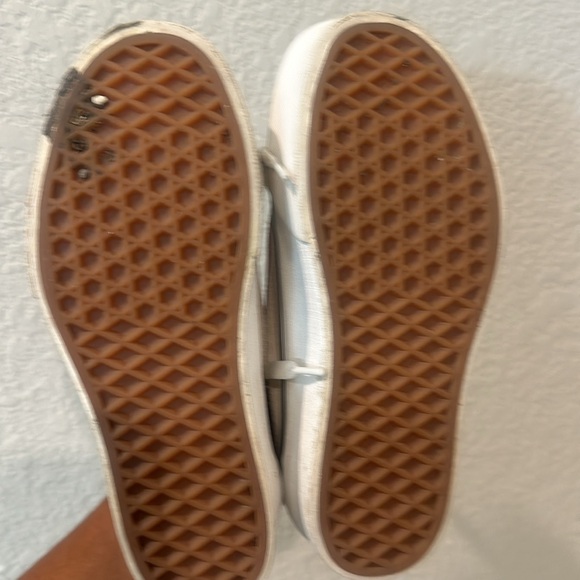 Vans suede sneakers men’s 4 , women’s 5.5 - Picture 10 of 11